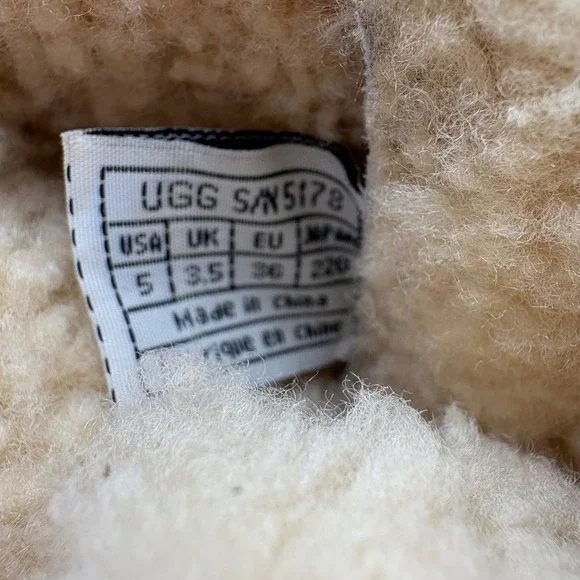 UGG Australia Cove Suede Shearling Lined Short Ankle Boots Womens Size 5